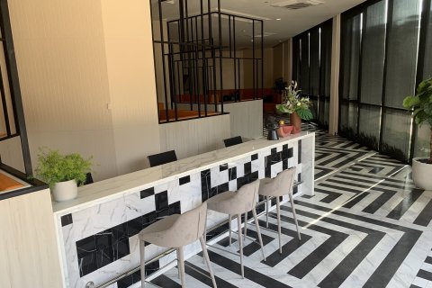 Condominio de 2 dormitorios en Bang Kapi, Bangkok, Tailandia № 161155 - foto 21