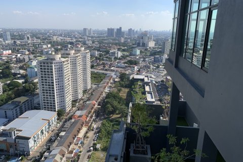 Condominio de 2 dormitorios en Bang Kapi, Bangkok, Tailandia № 161155 - foto 19