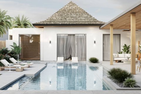 Villa in Bang Tao, Thailand 4 bedrooms № 166580 - photo 3