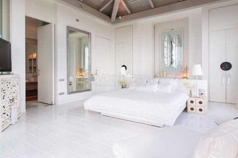 Casa de 5 dormitorios en Ko Samui, Tailandia № 67038 - foto 10