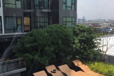 Estudio en el condominio en Ratchathewi, Bangkok, Tailandia № 140061 - foto 16