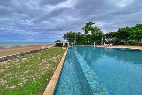 Condominio de 2 dormitorios en Hua Hin, Tailandia № 168433 - foto 4