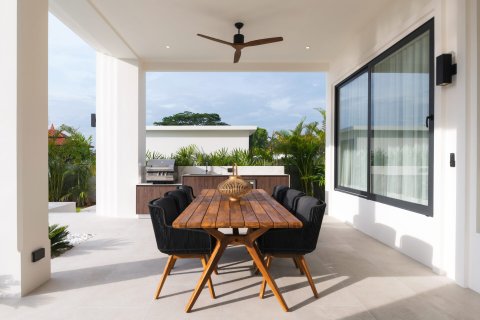 Villa in Hua Hin, Thailand 3 Schlafzimmer № 168430 - Foto 3