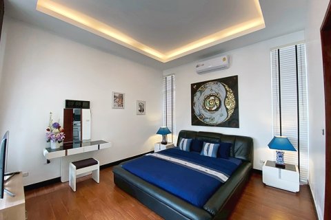 Chalet de 3 dormitorios en Hua Hin, Tailandia № 205655 - foto 21