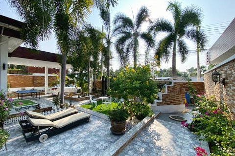 Chalet de 3 dormitorios en Hua Hin, Tailandia № 205655 - foto 3