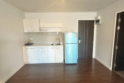 Condominio de 1 dormitorio en Chiang Mai, Tailandia № 205652 - foto 4