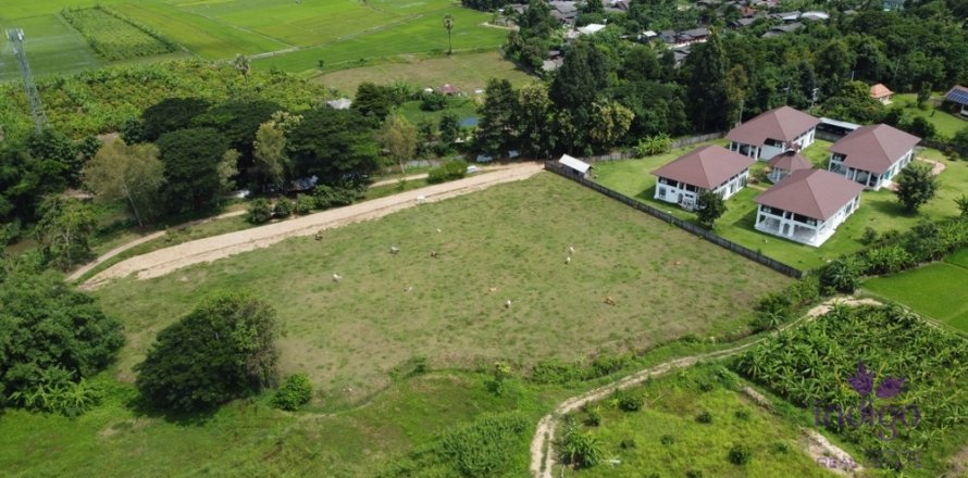 Terreno en Mae On, Tailandia № 205654