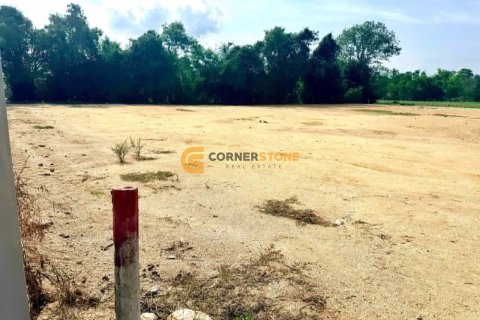 Terreno en Bang Lamung, Tailandia № 204851 - foto 2