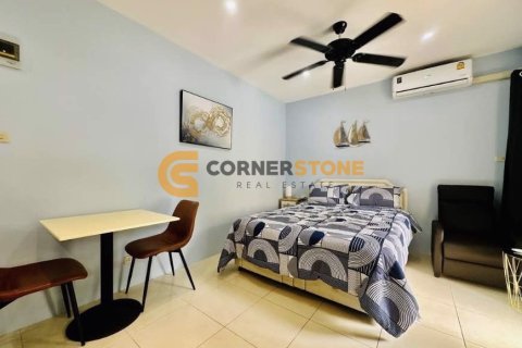 Condominio de 1 dormitorio en Jomtien Beach, Pattaya, Tailandia № 204849 - foto 2