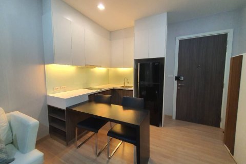 Studio dans le Condo à Khlong San, Bangkok, Thaïlande № 167187 - photo 3