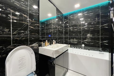 Wohnung in Pattaya, Thailand 1 Schlafzimmer № 113368 - Foto 12