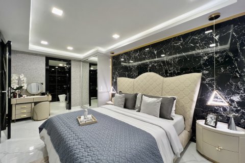 Apartamento de 2 dormitorios en Pattaya, Tailandia № 113369 - foto 8