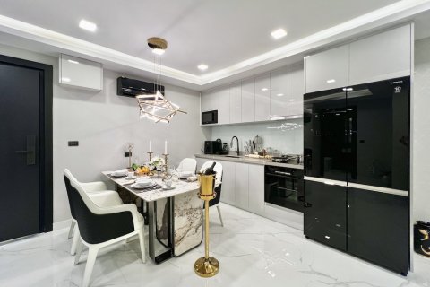 Apartamento de 2 dormitorios en Pattaya, Tailandia № 113369 - foto 2