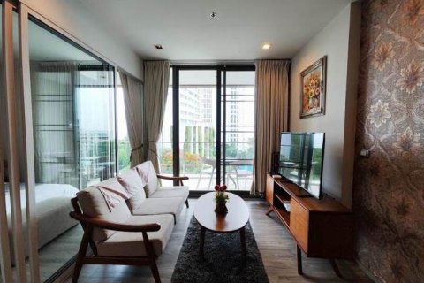 Apartamento de 2 habitaciones en Pattaya, Tailandia № 164039 - foto 3