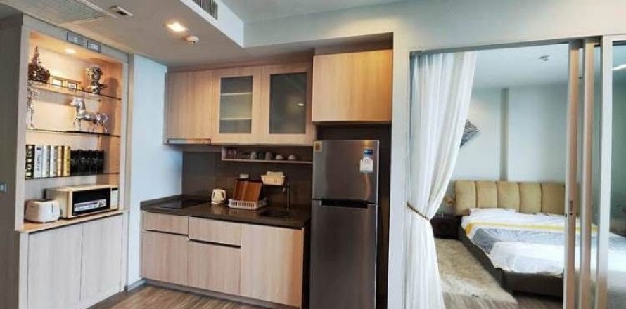 Apartamento de 2 habitaciones en Pattaya, Tailandia № 164039
