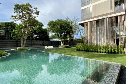 Apartamento de 2 habitaciones en Pattaya, Tailandia № 164039 - foto 11