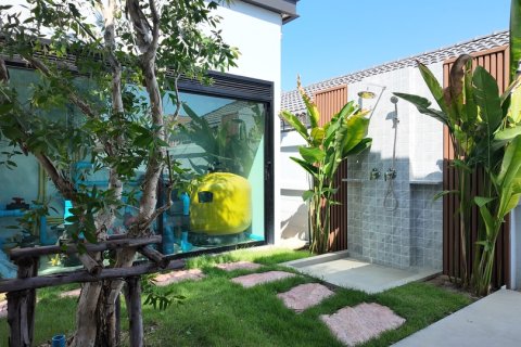 Chalet de 3 dormitorios en Pattaya, Tailandia № 164041 - foto 7