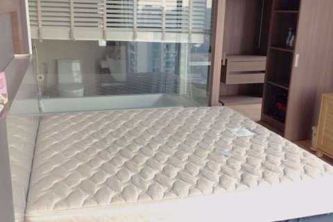 Condominio de 1 dormitorio en Watthana, Bangkok, Tailandia № 55125 - foto 5