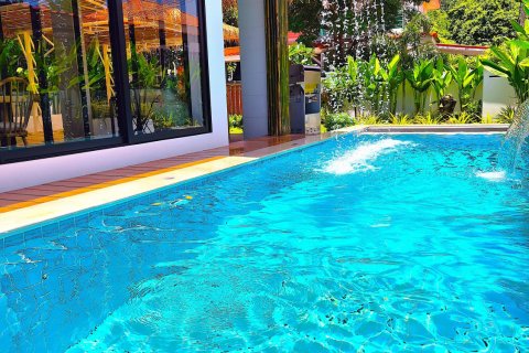Chalet de 5 dormitorios en Ko Samui, Tailandia № 144750 - foto 2