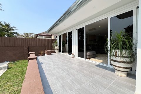 Haus in Hua Hin, Thailand 3 Schlafzimmer № 174051 - Foto 5