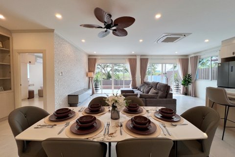 Haus in Hua Hin, Thailand 3 Schlafzimmer № 174051 - Foto 13