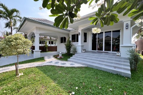 Haus in Hua Hin, Thailand 3 Schlafzimmer № 174051 - Foto 9