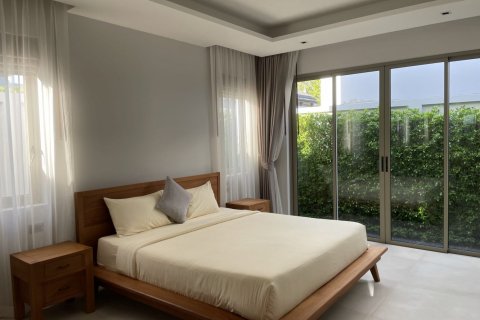 House in Bang Tao, Thailand 3 bedrooms № 3940 - photo 18