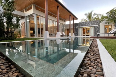 House in Bang Tao, Thailand 3 bedrooms № 3940