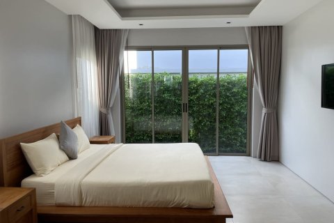 House in Bang Tao, Thailand 3 bedrooms № 3940 - photo 10