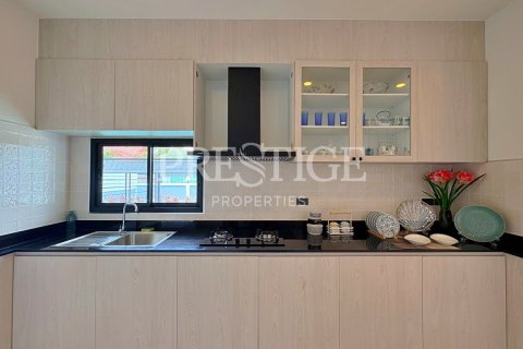 Casa de 3 dormitorios en Pattaya, Tailandia № 220700 - foto 11