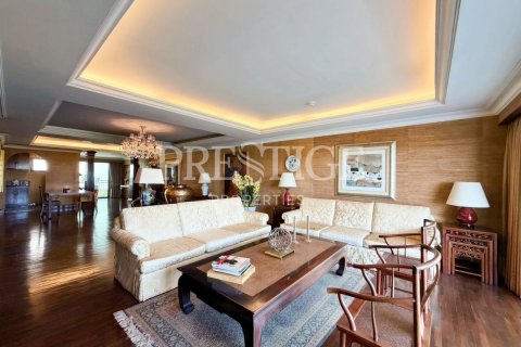 Condominio de 2 dormitorios en Pattaya, Tailandia № 220705 - foto 3