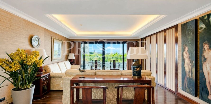 Condominio de 2 dormitorios en Pattaya, Tailandia № 220705