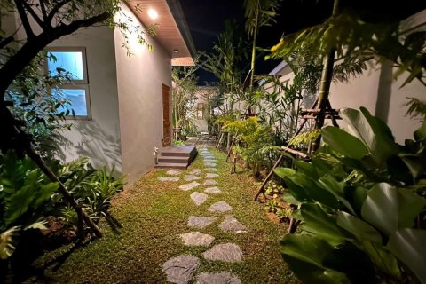 Chalet de 3 dormitorios en Phuket, Tailandia № 166262 - foto 16