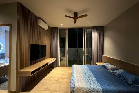 Chalet de 4 dormitorios en Phuket, Tailandia № 166261 - foto 28