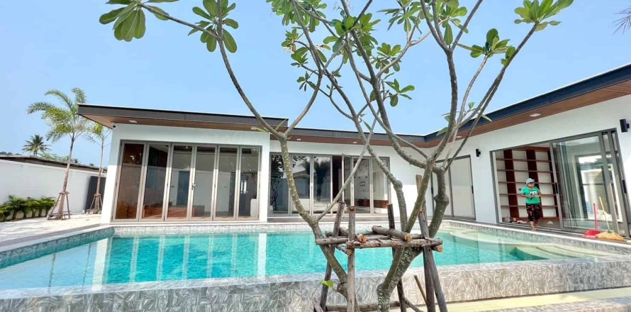 Chalet de 4 dormitorios en Phuket, Tailandia № 166261
