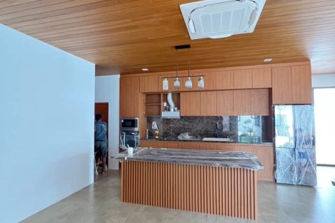 Chalet de 4 dormitorios en Phuket, Tailandia № 166261 - foto 5