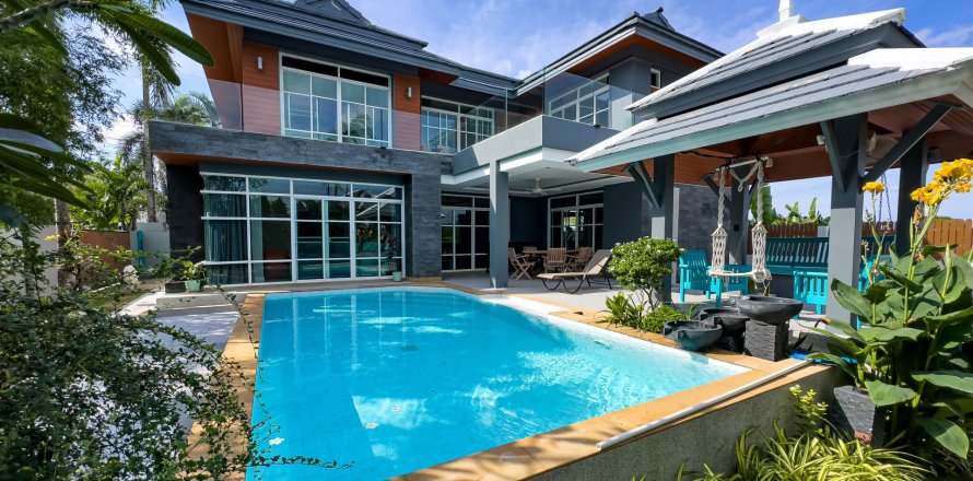 Chalet de 5 dormitorios en Phuket, Tailandia № 158306