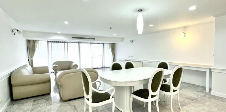 Condominio de 2 dormitorios en Watthana, Bangkok, Tailandia № 133990