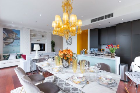 Condominio de 2 dormitorios en Watthana, Bangkok, Tailandia № 133993 - foto 5