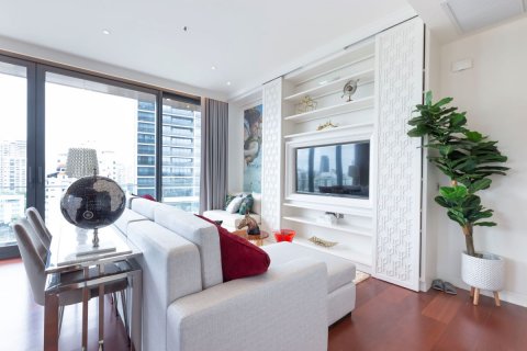Condominio de 2 dormitorios en Watthana, Bangkok, Tailandia № 133993 - foto 3