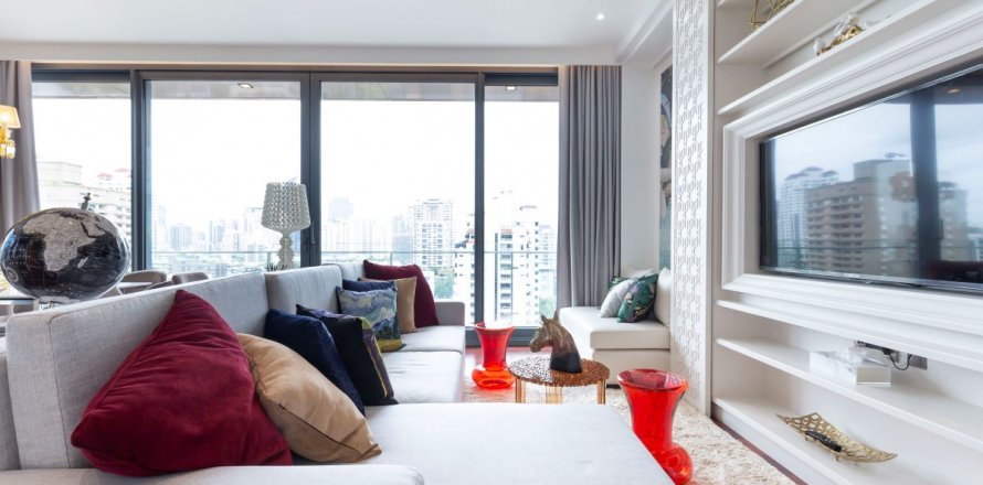 Condominio de 2 dormitorios en Watthana, Bangkok, Tailandia № 133993