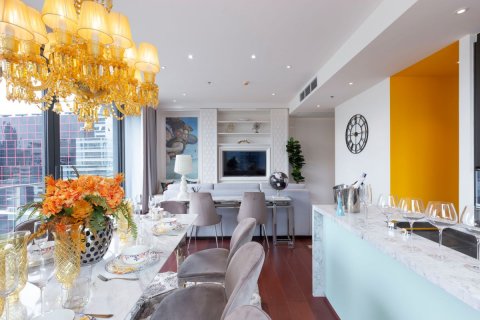 Condominio de 2 dormitorios en Watthana, Bangkok, Tailandia № 133993 - foto 6