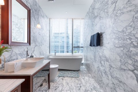 Condominio de 2 dormitorios en Watthana, Bangkok, Tailandia № 133993 - foto 14