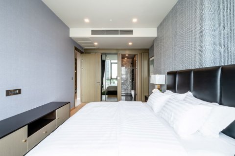 Condominio de 2 dormitorios en Watthana, Bangkok, Tailandia № 133991 - foto 12