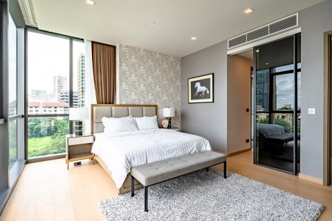 Condominio de 2 dormitorios en Watthana, Bangkok, Tailandia № 133991 - foto 13