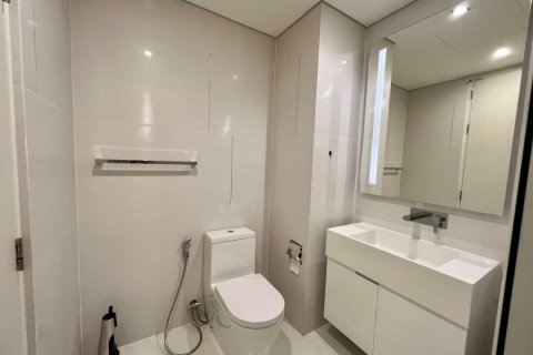 Condominio de 2 dormitorios en Bang Rak, Bangkok, Tailandia № 133994 - foto 24