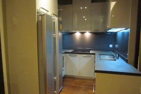 Condominio de 2 dormitorios en Watthana, Bangkok, Tailandia № 133995 - foto 6