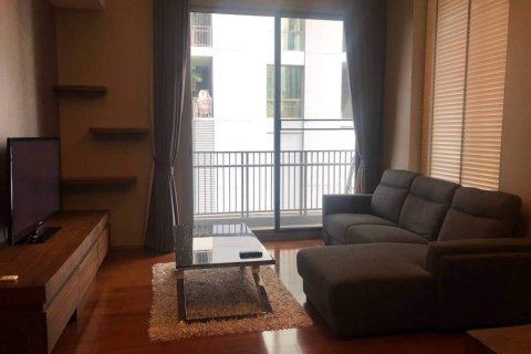 Condominio de 2 dormitorios en Watthana, Bangkok, Tailandia № 133995 - foto 2