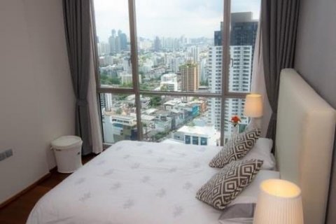 Condominio de 2 dormitorios en Watthana, Bangkok, Tailandia № 133996 - foto 8