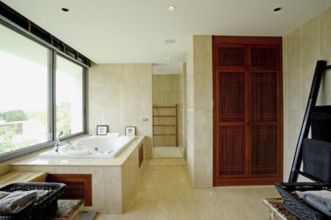 Chalet de 5 dormitorios en Layan Beach, Tailandia № 191221 - foto 10